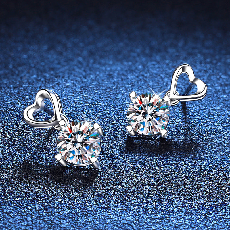 Veyra Herz-Ohrstecker Moissanit – 925 Sterling Silber