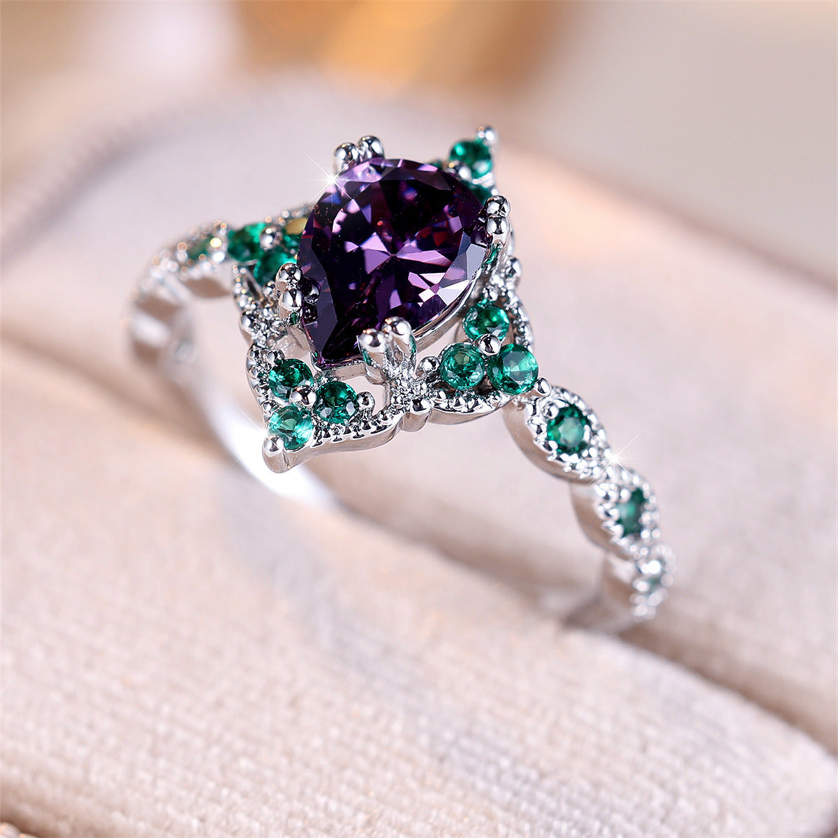 Veyra Ring Wassertropfen – Elegant & Schlicht