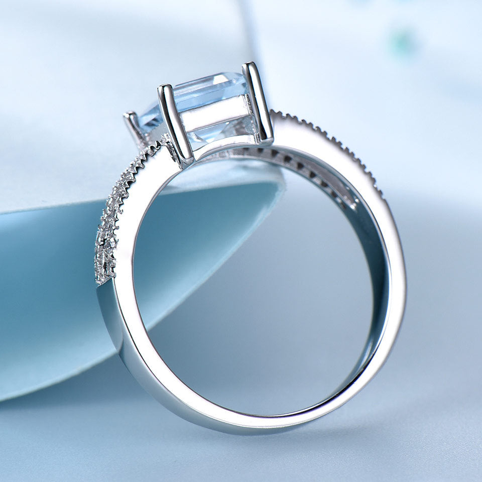 Veyra Sky Blue Topaz Ring - 925 Sterling Silver