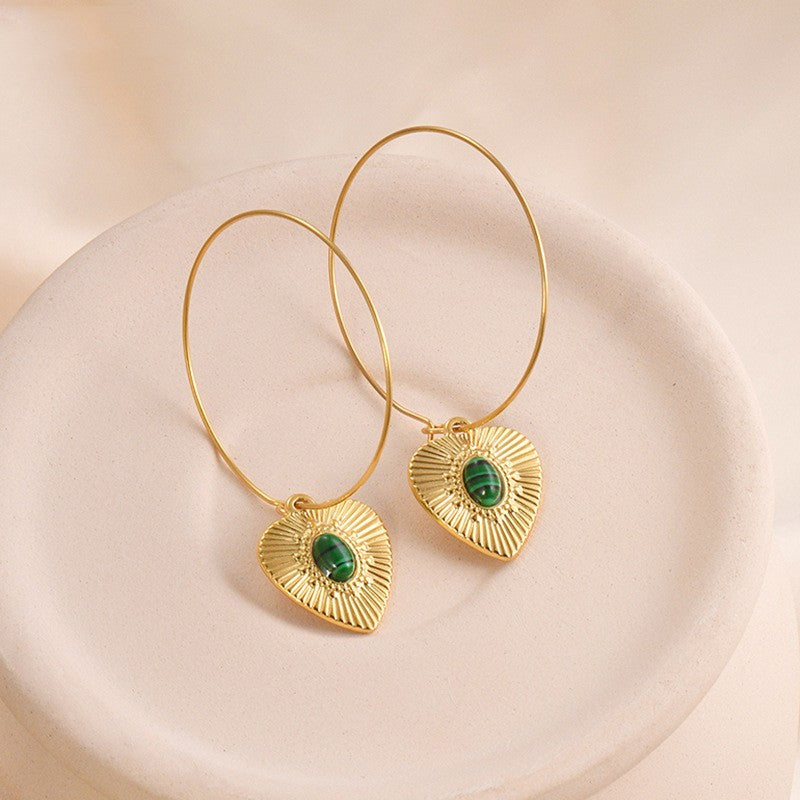 Veyra Heart Pendant Earrings – Vintage French Style
